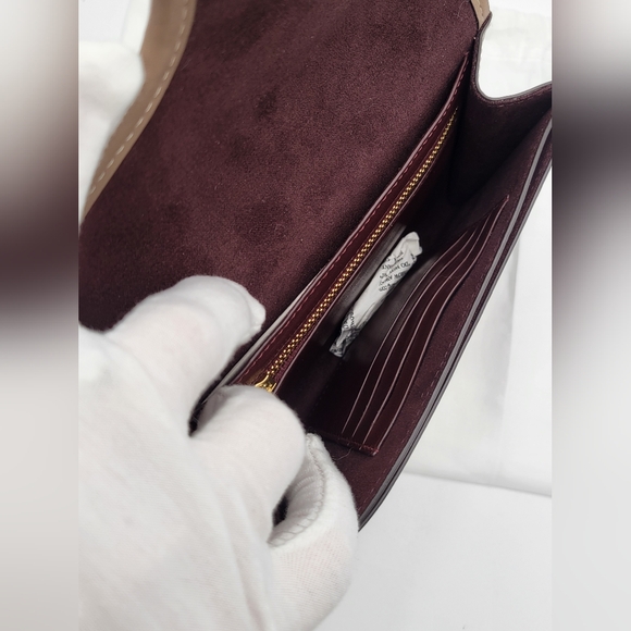 💥SOLD💥DO NOT PURCHASE!💥NWT💥 Coach 1941 Glovetanned Leather Courier Wallet - Picture 7 of 12